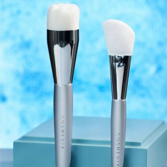 COSMEDIX 2-Piece Skincare Brush‎ Set (BRAND-NEW IN PACKAGE!) - Picture 2 of 7